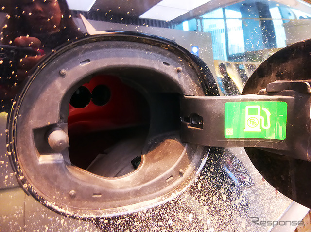 銀座で展示中の映画『007 スペクター』出演車両、その行方は?