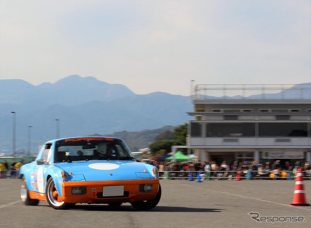 ポルシェ 914