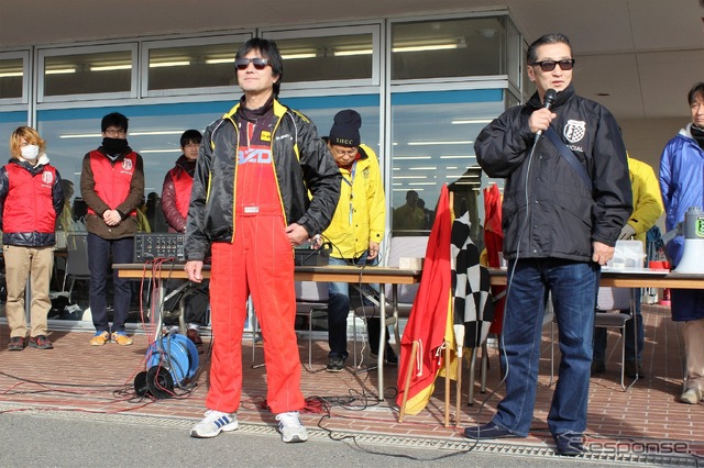 従野孝司氏(左)と桑島正美氏(右)