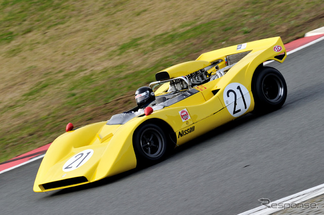 ニッサン・ニスモの歴代マシンによる走行イベント「Nissan Motorsports Heritage Run」(ニスモフェスティバル2015)