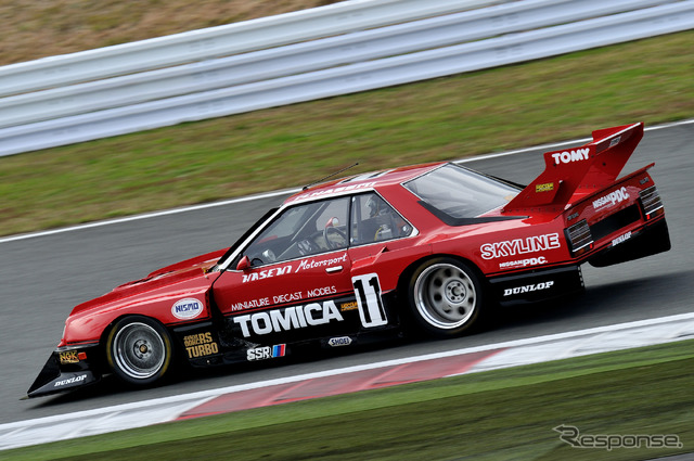ニッサン・ニスモの歴代マシンによる走行イベント「Nissan Motorsports Heritage Run」(ニスモフェスティバル2015)