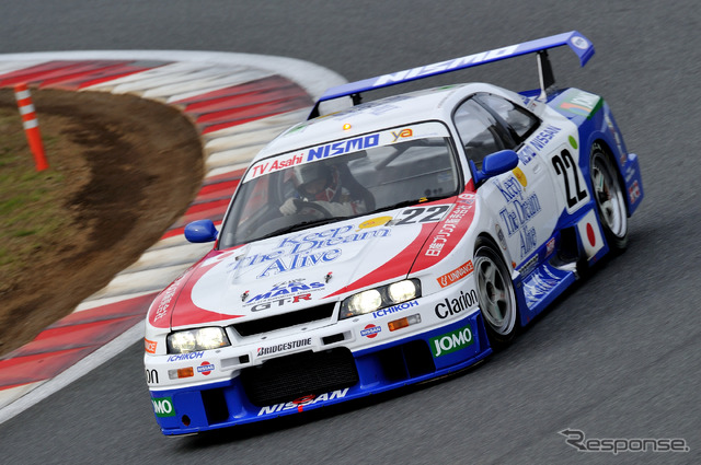 ニッサン・ニスモの歴代マシンによる走行イベント「Nissan Motorsports Heritage Run」(ニスモフェスティバル2015)