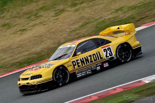 ニッサン・ニスモの歴代マシンによる走行イベント「Nissan Motorsports Heritage Run」(ニスモフェスティバル2015)