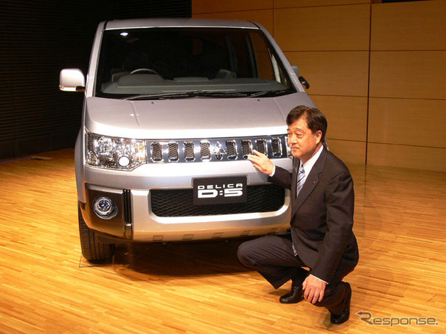 三菱自動車の益子社長、「信頼は確実に回復している」