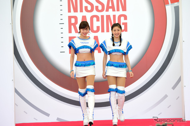 レースクイーンステージ