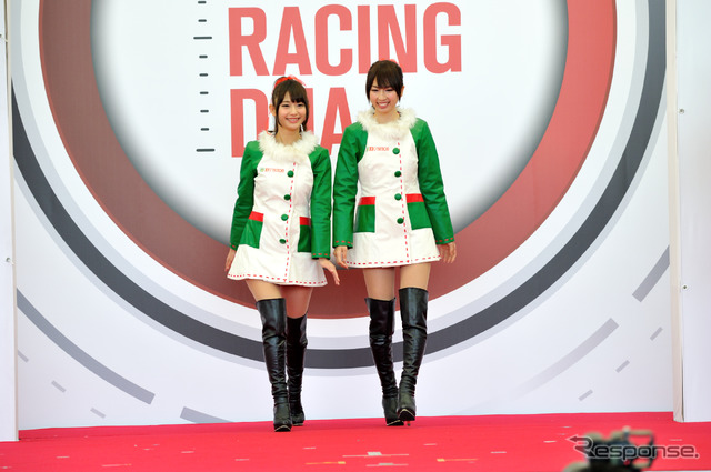 レースクイーンステージ