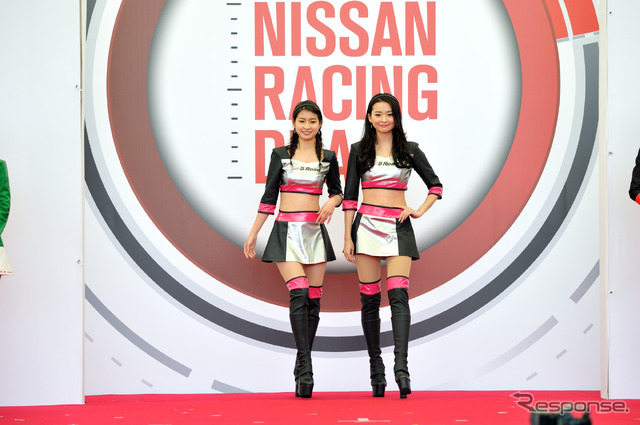 レースクイーンステージ