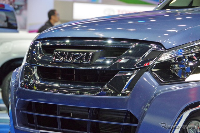 いすゞ D-MAX 1.9Ddi ブルー・パワー(タイ国際モーターエキスポ15)