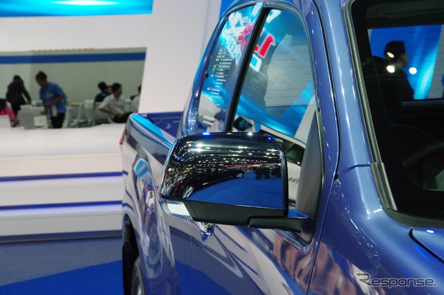 いすゞ D-MAX 1.9Ddi ブルー・パワー(タイ国際モーターエキスポ15)