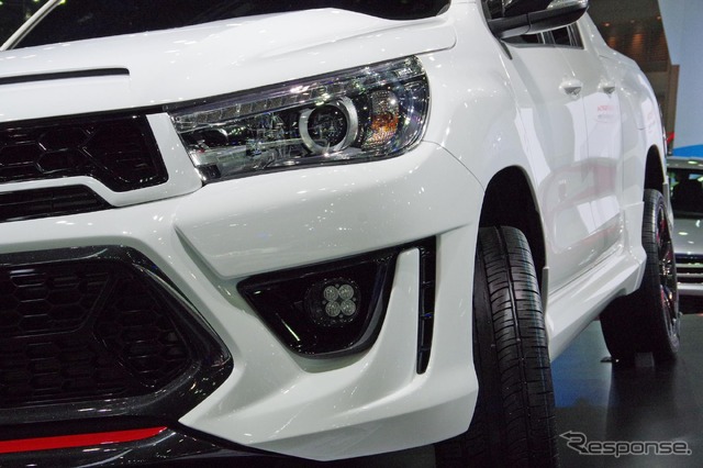 トヨタ ハイラックス REVO TRDコンセプト(タイ国際モーターエキスポ15)