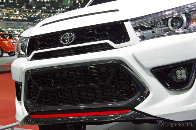 トヨタ ハイラックス REVO TRDコンセプト(タイ国際モーターエキスポ15)
