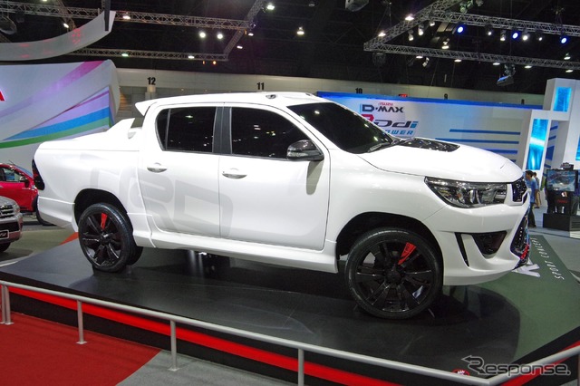 トヨタ ハイラックス REVO TRDコンセプト(タイ国際モーターエキスポ15)