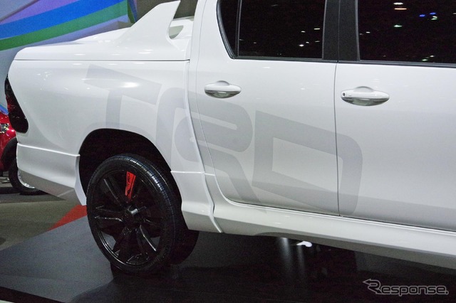 トヨタ ハイラックス REVO TRDコンセプト(タイ国際モーターエキスポ15)
