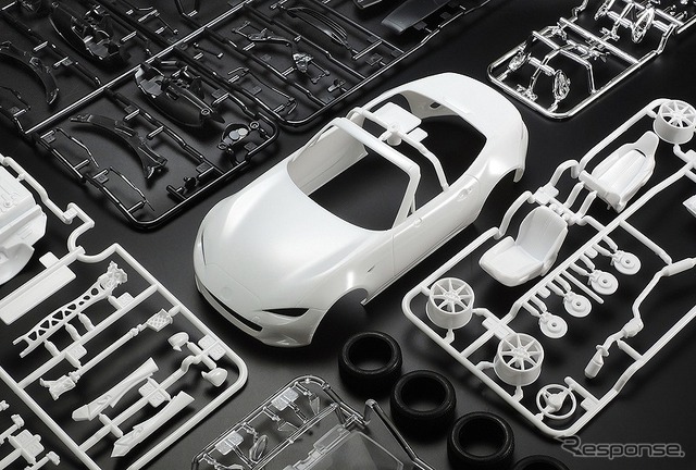 タミヤ 1/24スポーツカーシリーズ マツダ ロードスター