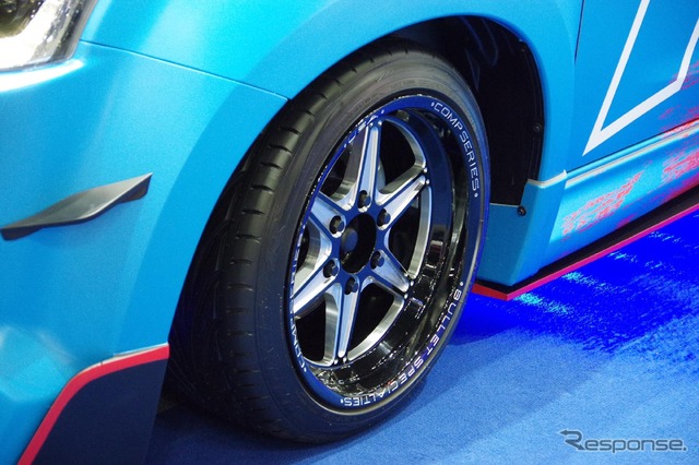 いすゞ D-MAX セーフティカー 1.9Ddi ブルー・パワー(タイ国際モーターエキスポ15)