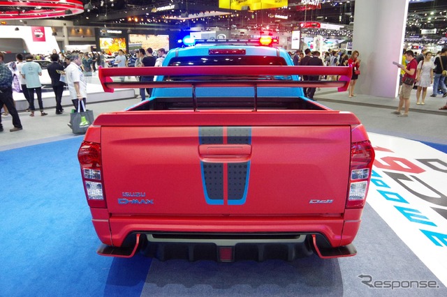 いすゞ D-MAX セーフティカー 1.9Ddi ブルー・パワー(タイ国際モーターエキスポ15)