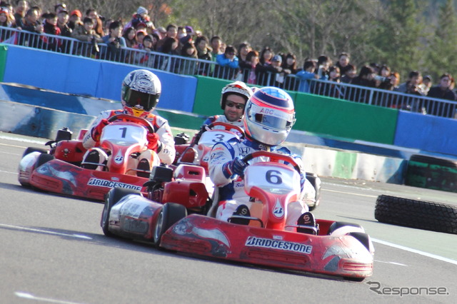 サンクスデーで白熱したHonda Racingカート大会