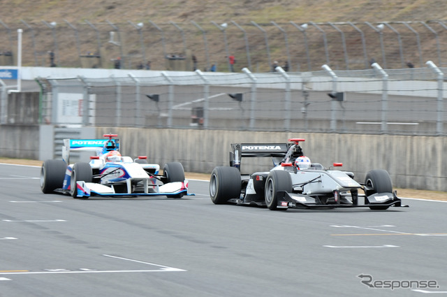 ホンダサンクスデーSF&GTレース