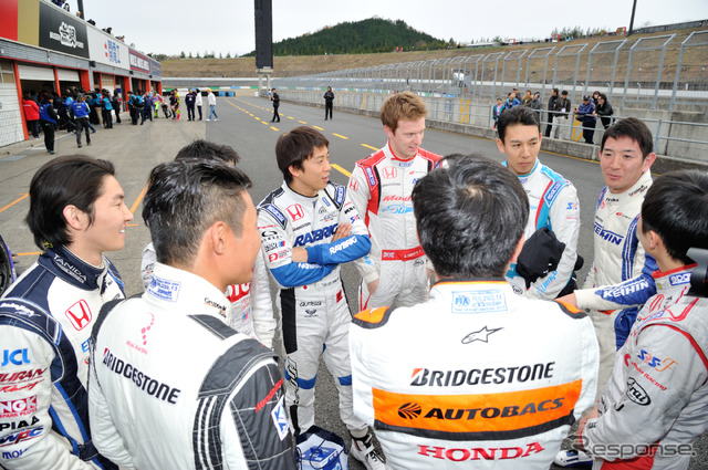 ホンダサンクスデーSF&GTレース
