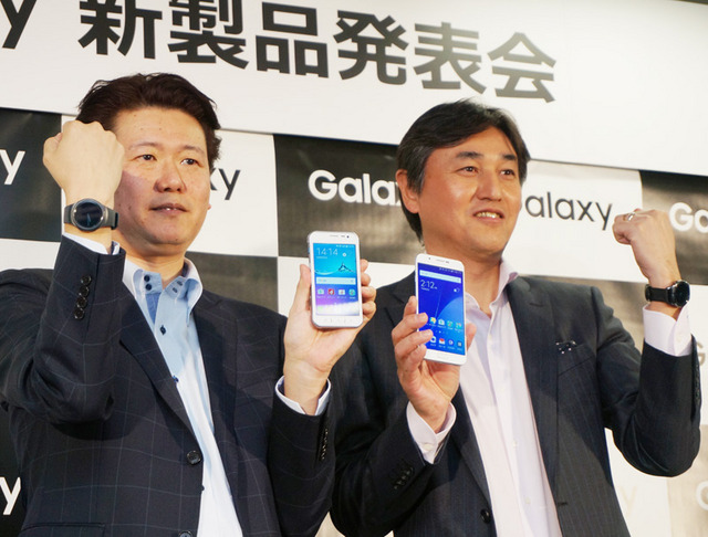 サムスン電子ジャパンの堤氏(右)と糸櫻氏(左)