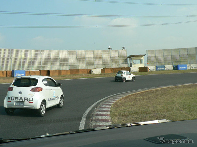 【日本EVフェスティバル】写真蔵…コース上からレース観戦