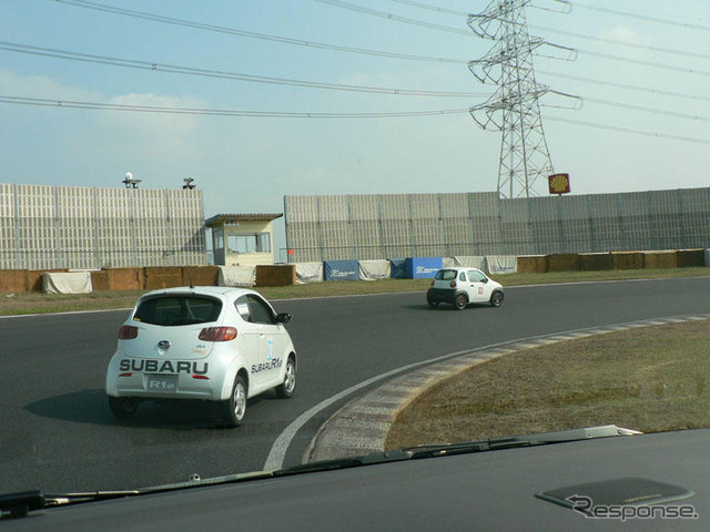 【日本EVフェスティバル】写真蔵…コース上からレース観戦