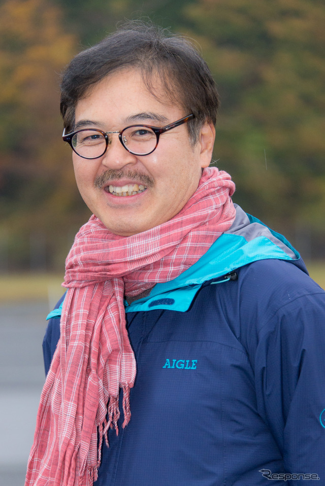 片岡英明氏