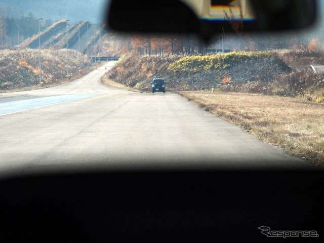 【前方ロングレンジレーダー】車両が望遠レンズで撮影するような位置でもセンシングできていた