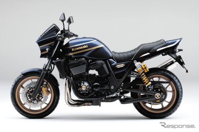 ZRX1200 DAEG カワサキ正規取扱店特別仕様車（2016年モデル）