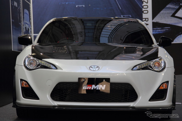 ブース内に展示されている『86 GRMNコンセプトカー』