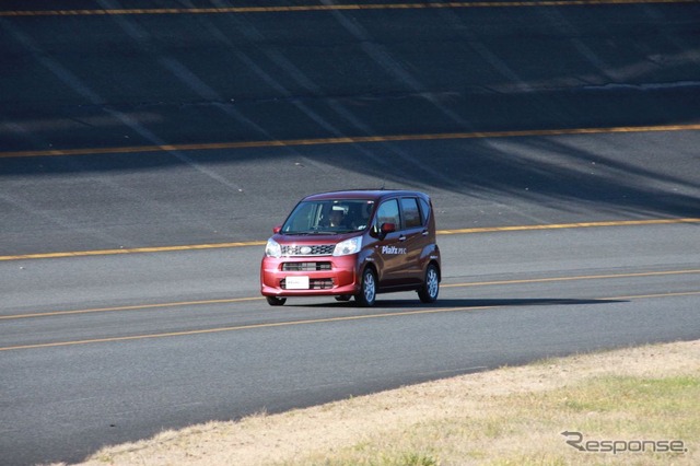 ブリヂストン PX 試乗会。セダン、ミニバン、軽の3車種についてEX20との比較走行をおこなった