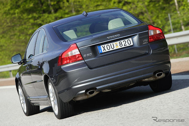 【ボルボ S80 新型海外リポート】コンパクトが売りの直6…河村康彦