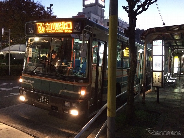 鉄道で1駅移動し、久米川から立34系統の立川駅行きに乗って途中の東大和市駅を目指す。東村山行きのバスでも東大和は通過しているが、久米川からは別ルートとなるので重複はしない。東大和市到着時点で3分遅れ。