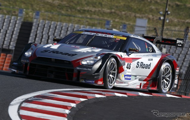#46 ニッサンGT-R NISMO GT500/モーラ