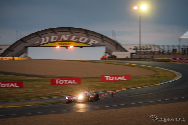 日産が総合初優勝を目指して次にルマンに帰ってくるのは、いつだろうか(写真は2015年のルマン24時間)。