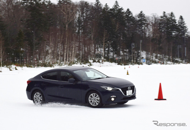 マツダ 剣淵試験場 雪上試乗会