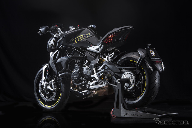 ブルターレ800 ドラッグスター【マットブラック】※写真は本国仕様