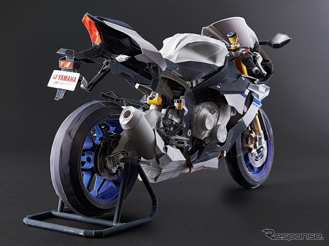 YZF-R1Mリアビュー