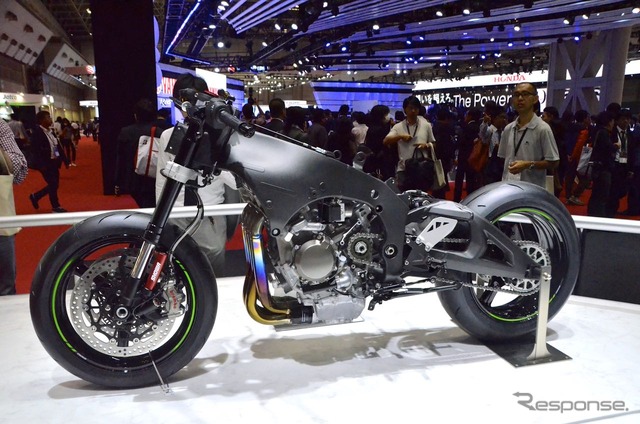 Ninja ZX-10R ABS(東京モーターショー15)