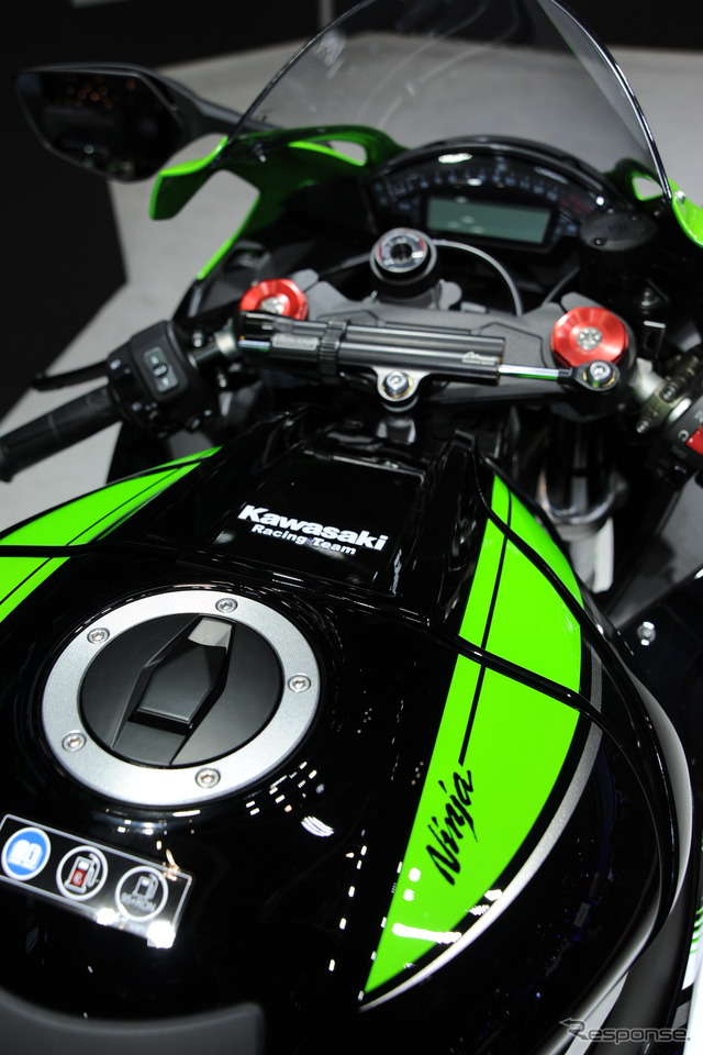 カワサキ ZX-10R ABS(東京モーターショー15)