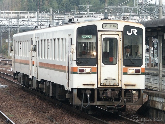 ひたちなか海浜鉄道がJR東海などから購入したキハ11形が12月30日から営業運行を開始する。写真はJR東海で運用されていた頃のキハ11形。