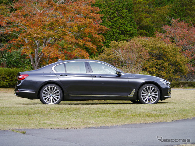 BMW 7シリーズ 新型（740i）