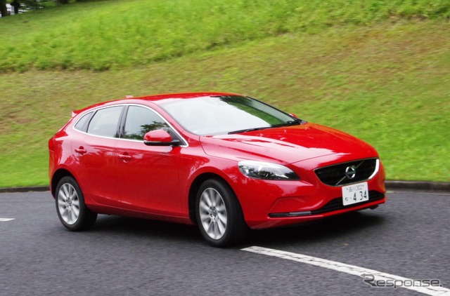 ボルボ V40 T3