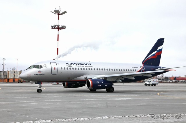 アエロフロート・ロシア航空のSSJ-100型機（RA-89058）
