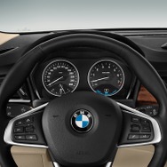 BMW 225xeアクティブ ツアラー