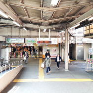 東武鉄道亀戸線、亀戸駅の午後