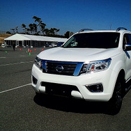 日産ピックアップ12代目、欧米豪などで販売される『NP300 NAVARA』（ナバラ）。3月に大磯で行われた日産日産小型商用車（LCV）オールラインナップ公開にて