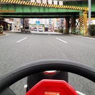 公道用レンタルカート「アキバカート」で東京を駆け抜けるインバウンドら