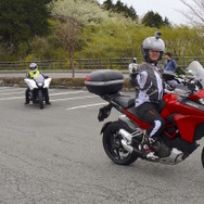 台湾でもドゥカティなど高級バイクが人気だという。