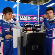 大嶋はSUPER GTでも活躍中の29歳（相棒はA.カルダレッリ）。